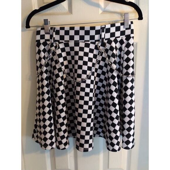 Hot Topic Mini Skirt Black White Silver Chain Accent Pleated Sz S - Picture 4 of 7